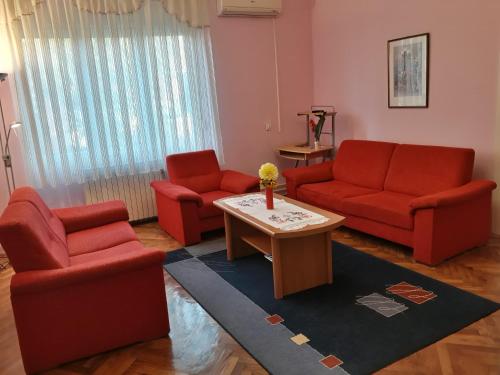  Apartman Slavonija, Ferienwohnung in Osijek