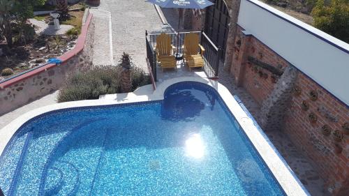สระว่ายน้ำ, La Casona Azul Bed n Breakfast in ซานมิเกล เด อัลเลนเด