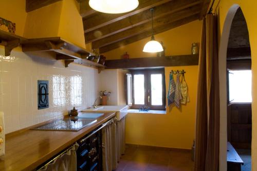 Casa rural La Rasa in Navatejares