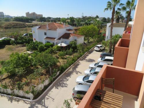Hotel Alcaide The 2-star Hotel Alcaide offers comfort and convenience whether youre on business or holiday in Portimao. The hotel has everything you need for a comfortable stay. To be found at the hotel are free W