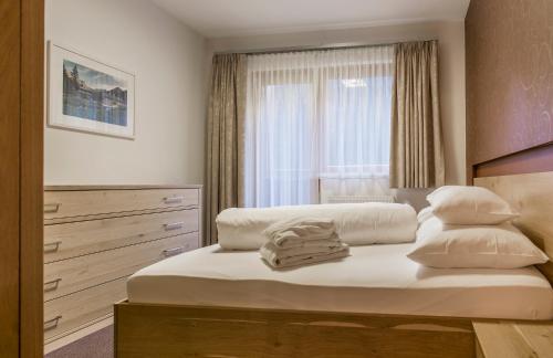 Aparthotel Tschanun Garni - image 11