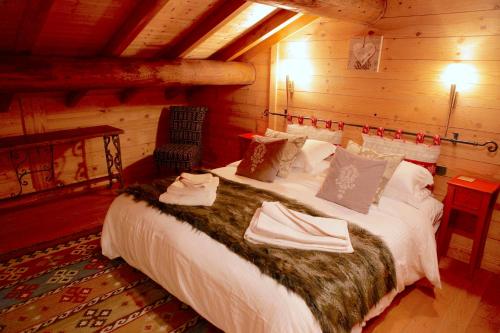 Boutique Catered Chalet la Cote