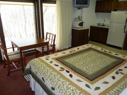 RiverBank Lodge in Petersburg, USA