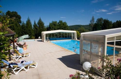 Hôtel Restaurant Plaisance-Piscine couverte et chauffée- Proche Sarlat-