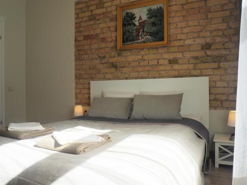 Emi apartment
