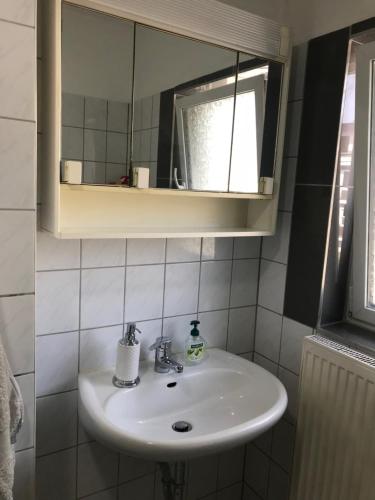 1 Zimmer Wohnung mit Küche und Bad in Wuppertal Ferienwohnung, Wuppertal (foto 7)