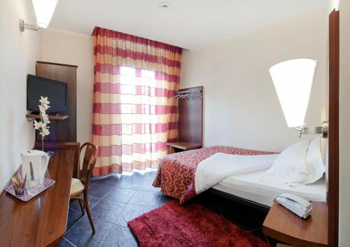 Antico Albergo Madonna - image 12