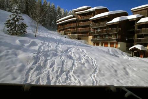 Duplex Apartment Right At The Ski Lift Tracks