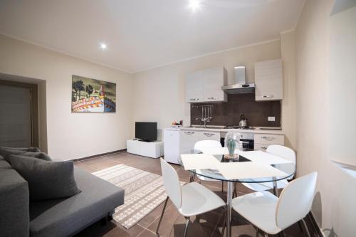 Katana suites apartments - image 14