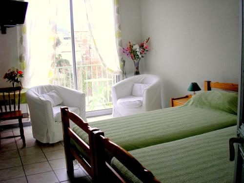 christiane cere Room Type - One-Bedroom Apartment