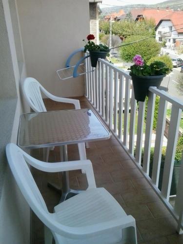 Lázár Apartmanok - main image