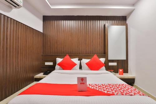 Hotel Sunrise – Ahmedabad, TN