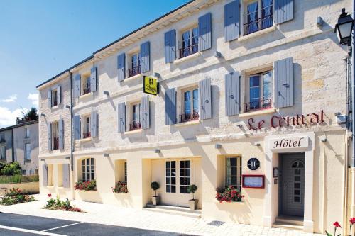 Logis Hôtel Le Central Hotel de charme Magné