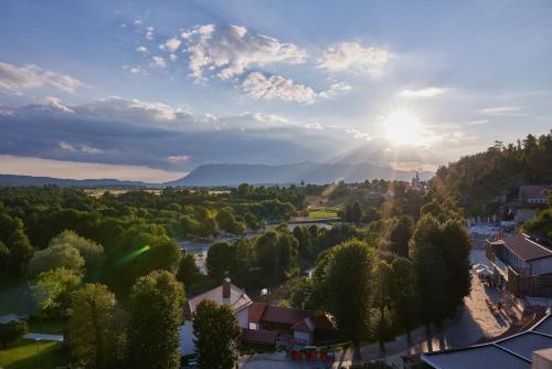 Postojna Cave Hotel Jama - image 2