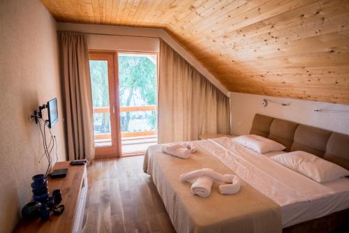 Deluxe Double Room with Balcony