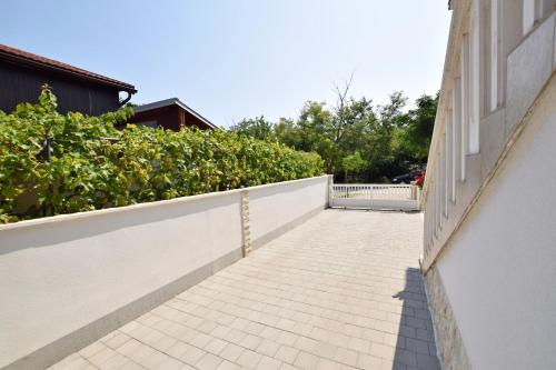 Apartment Diva - image 13
