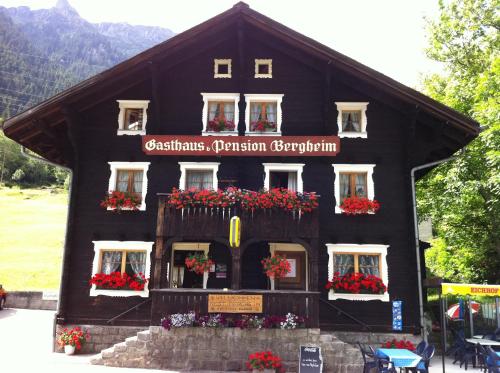 Gasthaus Bergheim in Gurtnellen, Schweiz