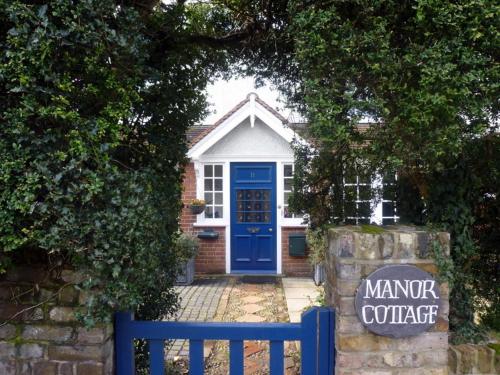 Manor Cottage Bed and Breakfast - image 9