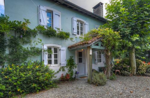 Accommodation in Autevielle-Saint-Martin-Bideren