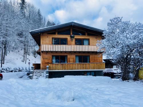 Entrance, Chalet Marmotte M2 apartment for 8 in Morzine
