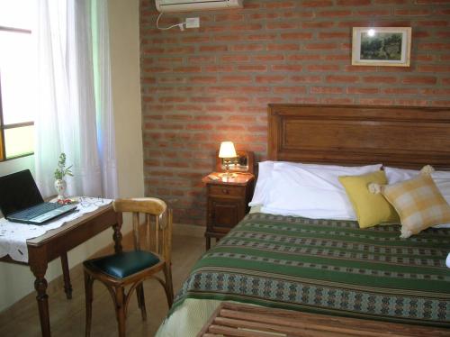 Posada Los Antiguos-Adults Only