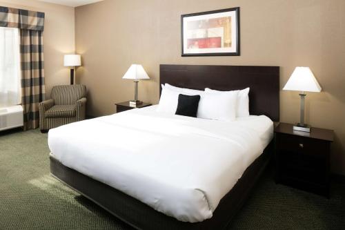 Country Inn & Suites by Radisson, Elizabethtown, KY