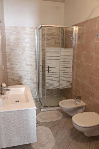 Paradeisos Residence Sas - image 2