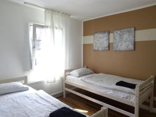 Hostel 45 Room Type - Twin Room with Bathroom