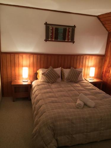 1 queen bed