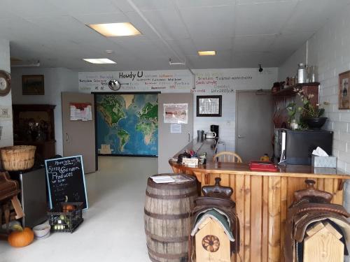 The Cowboy Bunkhouse Hostel - main image