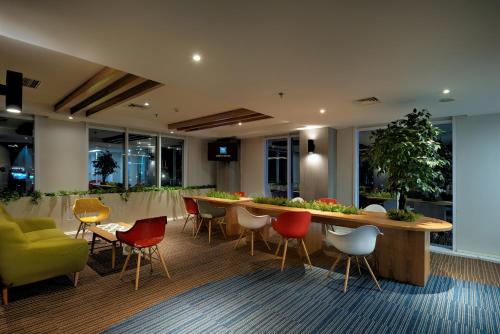 Lobby, Deka Hotel in Dukuh Pakis