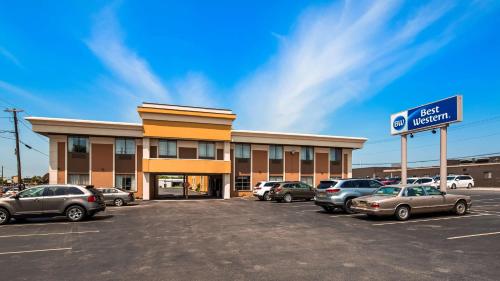 Best Western Inn at the Rochester Airport - Hotel - Rochester