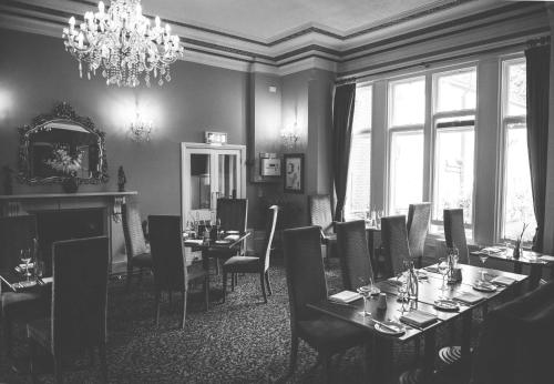 Best Western Grimsby Oaklands Hall Hotel - image 13