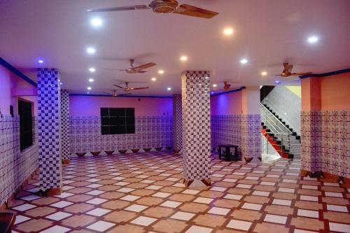 SPOT ON 35707 New Mukherjee Lodge in Bankura