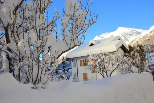 Chalet Cuore delle Alpi in Airolo, Schweiz