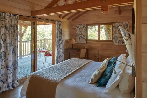 Cabane de Luxe dans les Arbres