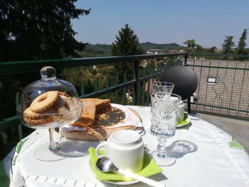 Balkons/terase, La Casa di Bacco B&B in Montaldeo