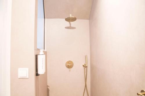 House of Amstel - image 7