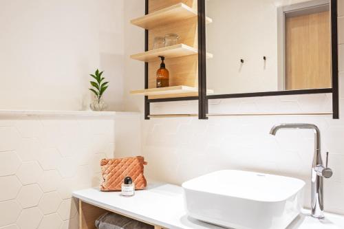 Sunprime Protaras Beach - Adults Only 4
