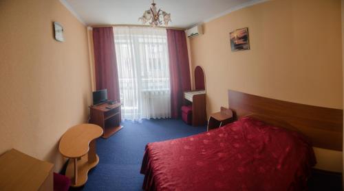 1 queen bed