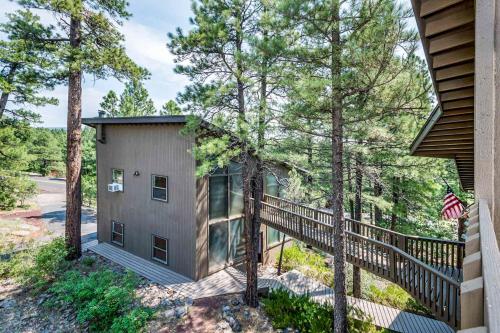 The Treehouse - image 9