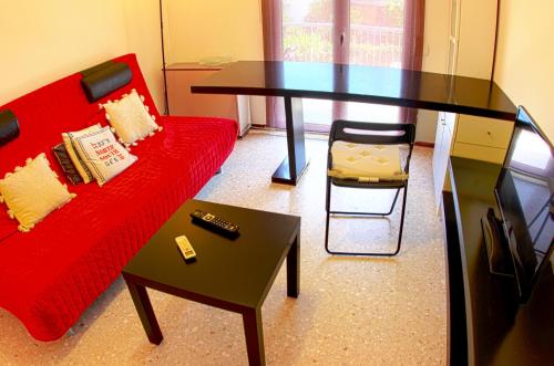  Life Houses Apartment at Kifisias Ring Road in Athen