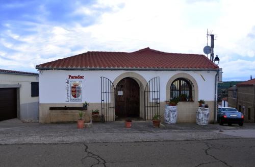 Exterior view of La pension del Parador