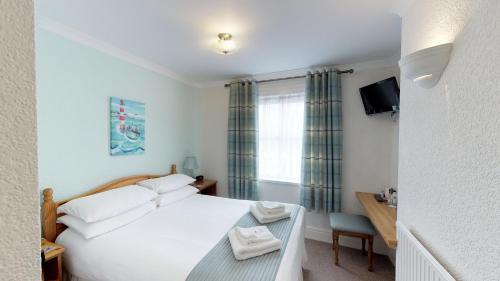 The Tudor Guest House - image 14