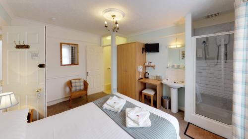 The Tudor Guest House - image 2