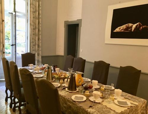 廚房, B&B Maison d'Hôtes - Château de Jouques (B&B Maison d'Hotes - Chateau de Jouques) in 熱芒奧