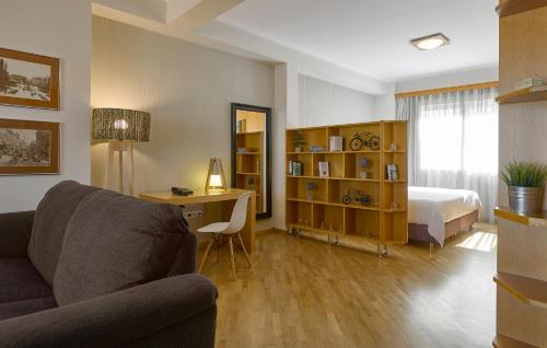 Acropolis View Penthouse, Athens (photo 7)
