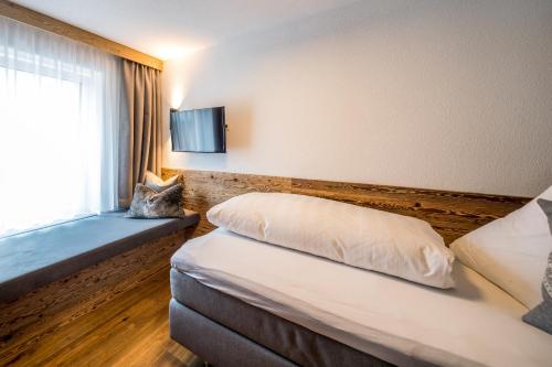 Post Hotel Paznaun - image 12