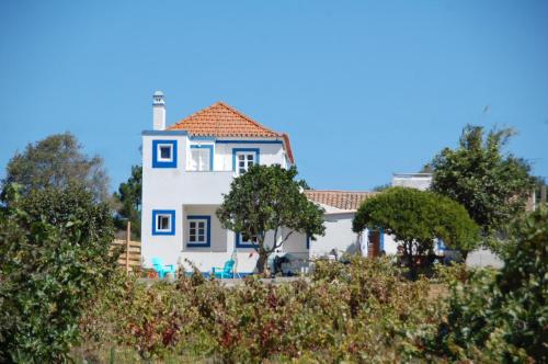  Guesthouse Lagoa Santo André in Aldeia de Brescos