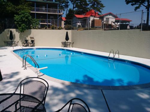 Traveler's Inn & Lodge Eureka Springs (AR)